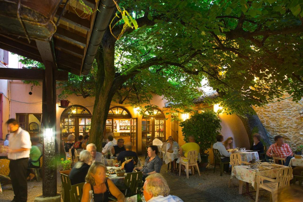Hotel Le Commerce Mirepoix  Exterior photo
